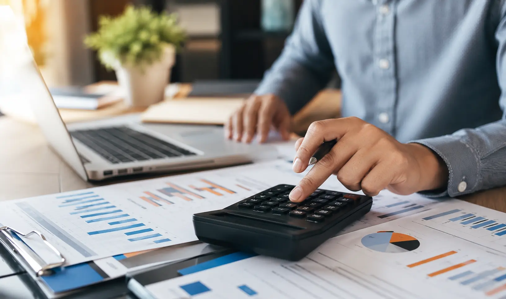 Local SEO cost pricing guide showing monthly retainer, hourly, and project rates